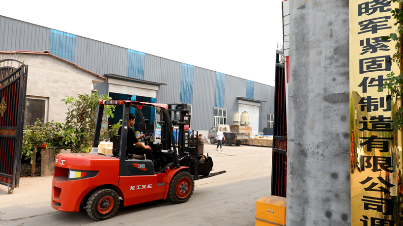 大型生產(chǎn)基地 滿足各類大小訂單